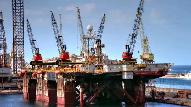 Aker Solutions tiene i soldi nel petrolio