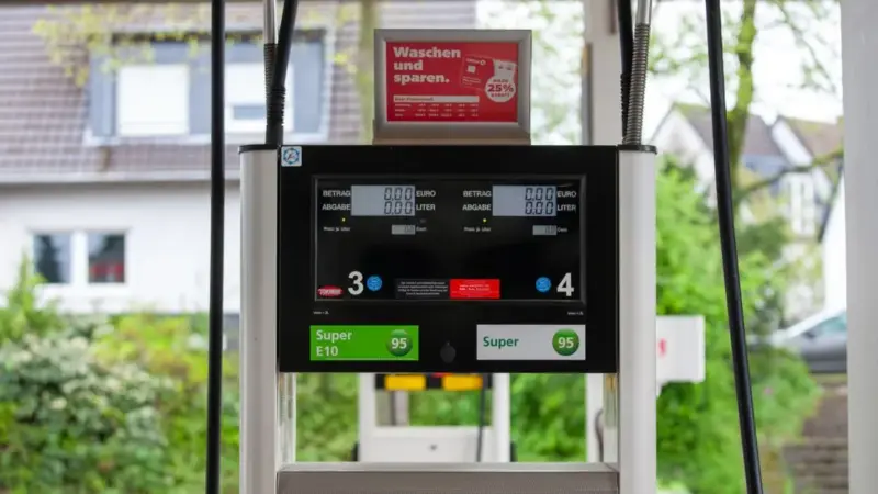 I prezzi bassi dei carburanti nascondono un problema
