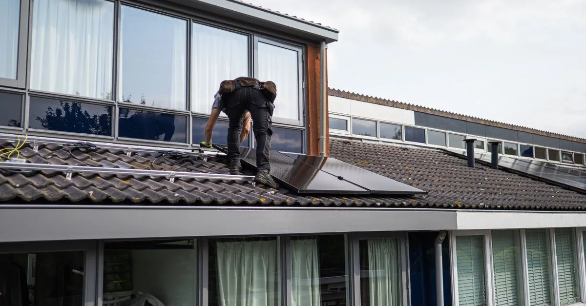 Il fotovoltaico da record non arriva sui tetti