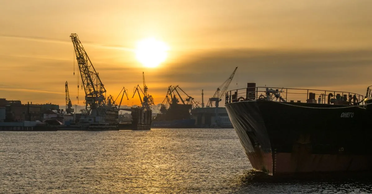 Il porto di Ravenna ha spento la raffineria