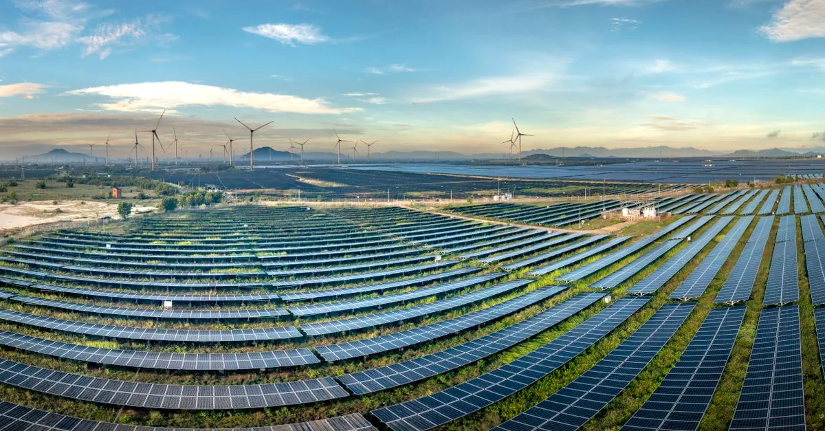 Il vento può distruggere un parco solare in pochi secondi