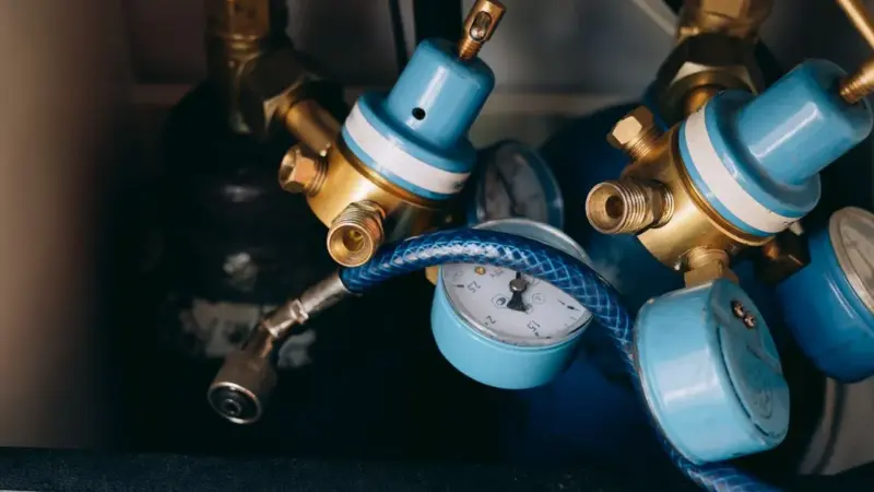 L'ARERA taglia il costo del gas