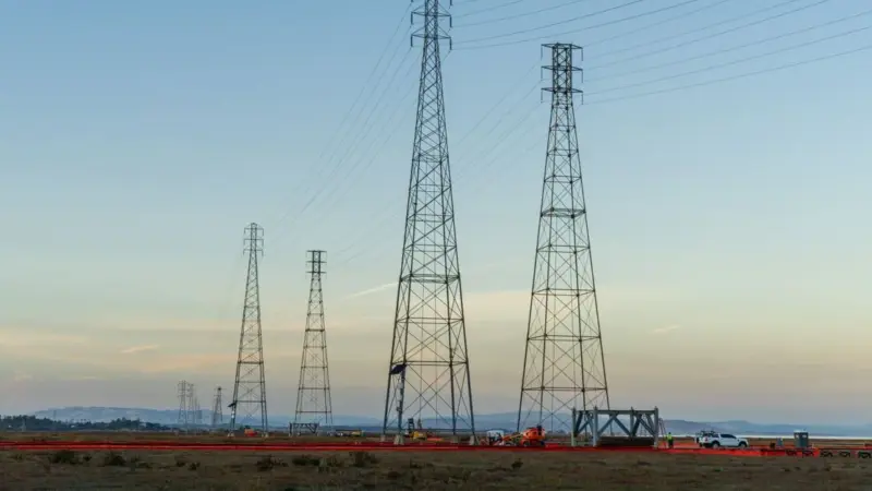 L'Italia ha rimandato le gare per le reti elettriche