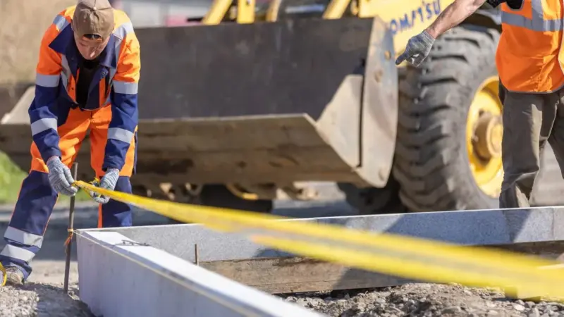 L'Italia paga la bolletta più cara per colpa dei pannelli bloccati