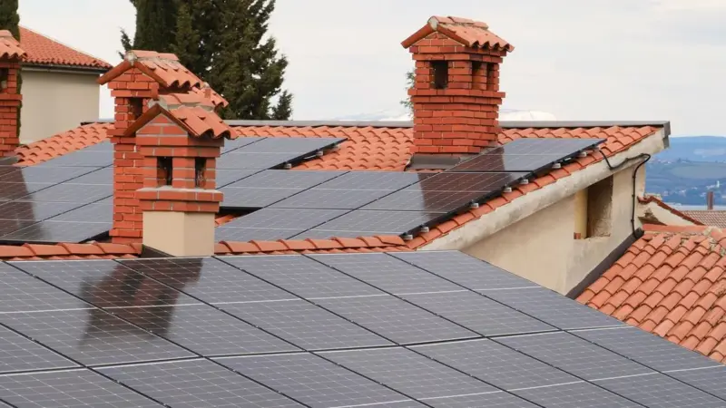 Il fotovoltaico da solo non basta più