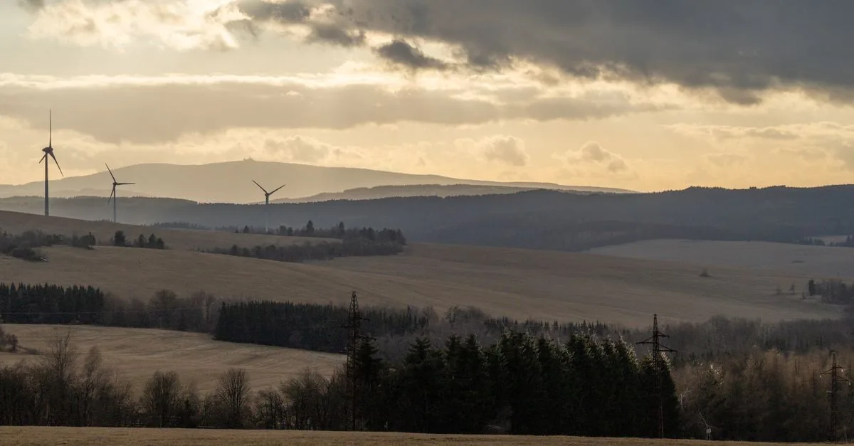 La vendita di un parco eolico in Romania pesa sulle bollette inglesi