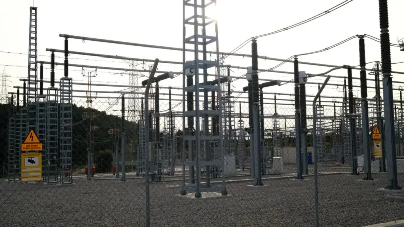 Le batterie in Italia aspettano più della burocrazia che dei soldi