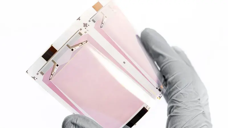 Le microfratture fermano il fotovoltaico flessibile
