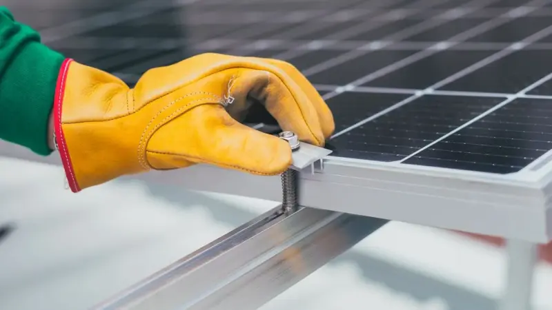 L'energia solare ora ha un reddito fisso