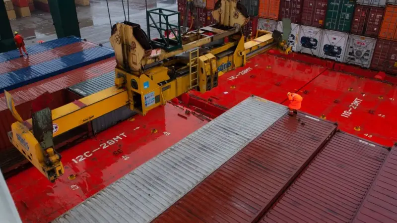 STAR T-285, il dettaglio che cambia lo stoccaggio ceco: 93% di efficienza in un container da 20 piedi