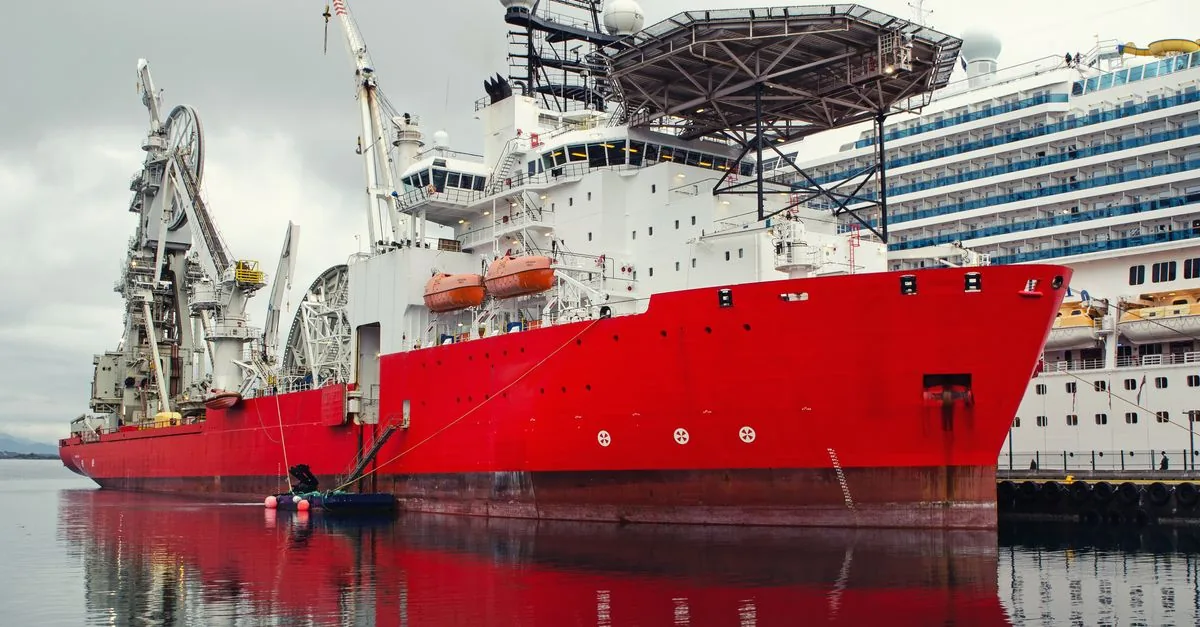 Hanno smontato la turbina galleggiante che ha resistito cinque anni