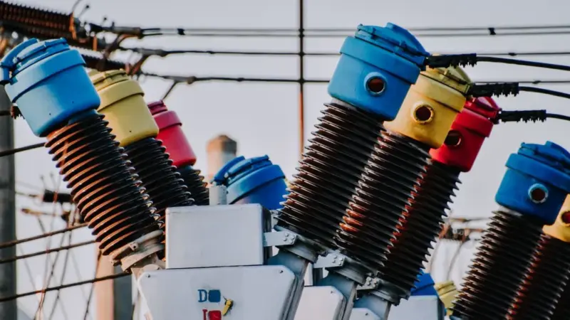 Pichetto ha firmato il decreto sulle connessioni in rete